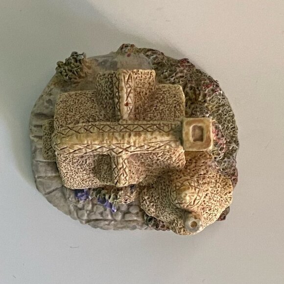 Epl The Aristocrats Collection Miniature English Country Old Cottage Figurine - Picture 5 of 9